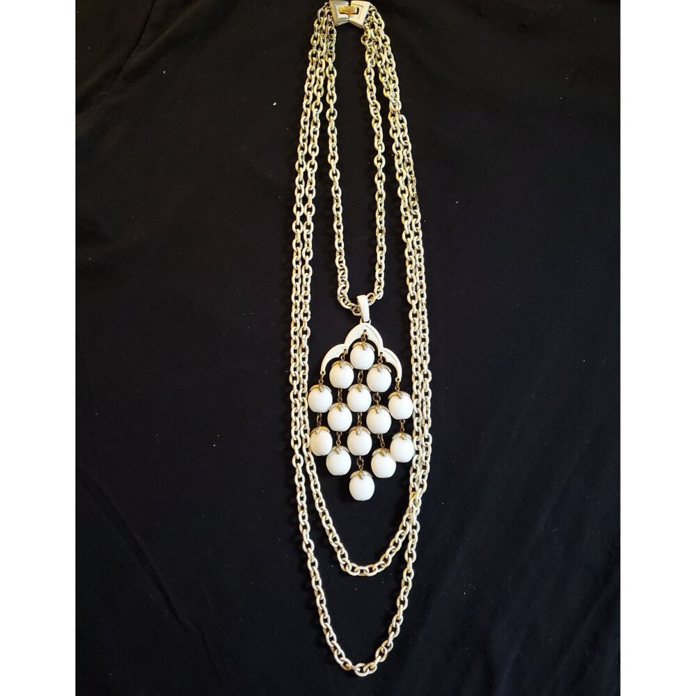 Vintage Signed 60’s Crown Trifari Waterfall Necklace seen in Devil Wears Prada! - Picture 6 of 15